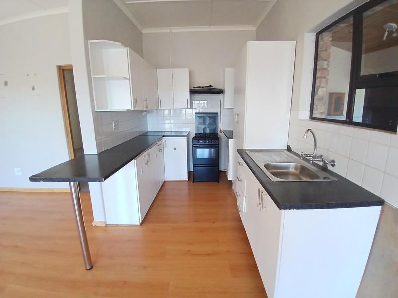 2 Bedroom Property for Sale in Stilbaai Wes Western Cape